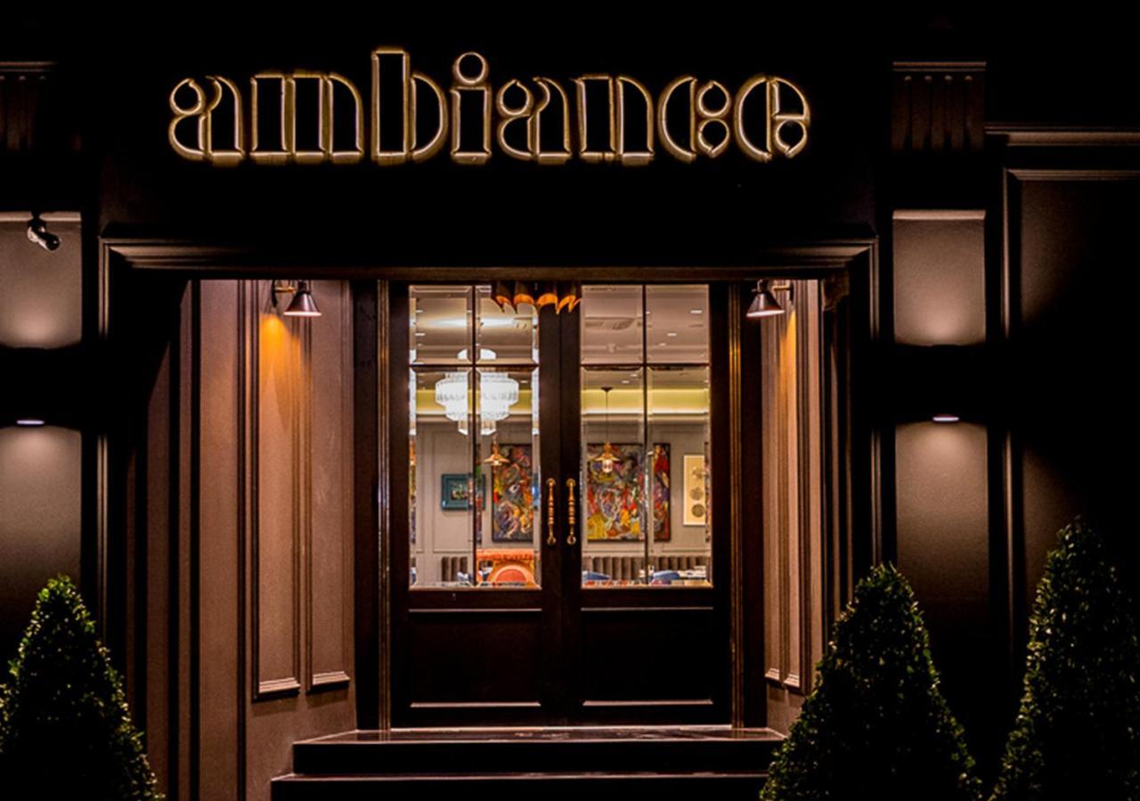 Ambiance Boutique Art Hotel Lahore Bagian luar foto Entrance to the restaurant