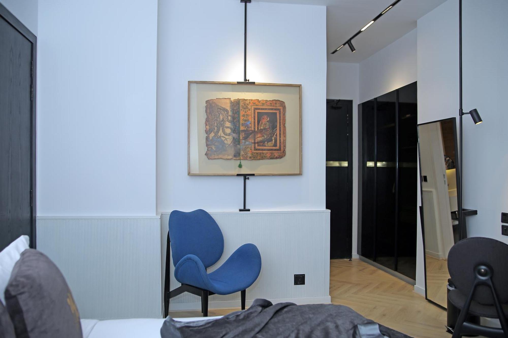Ambiance Boutique Art Hotel Lahore Ruang foto Track lighting