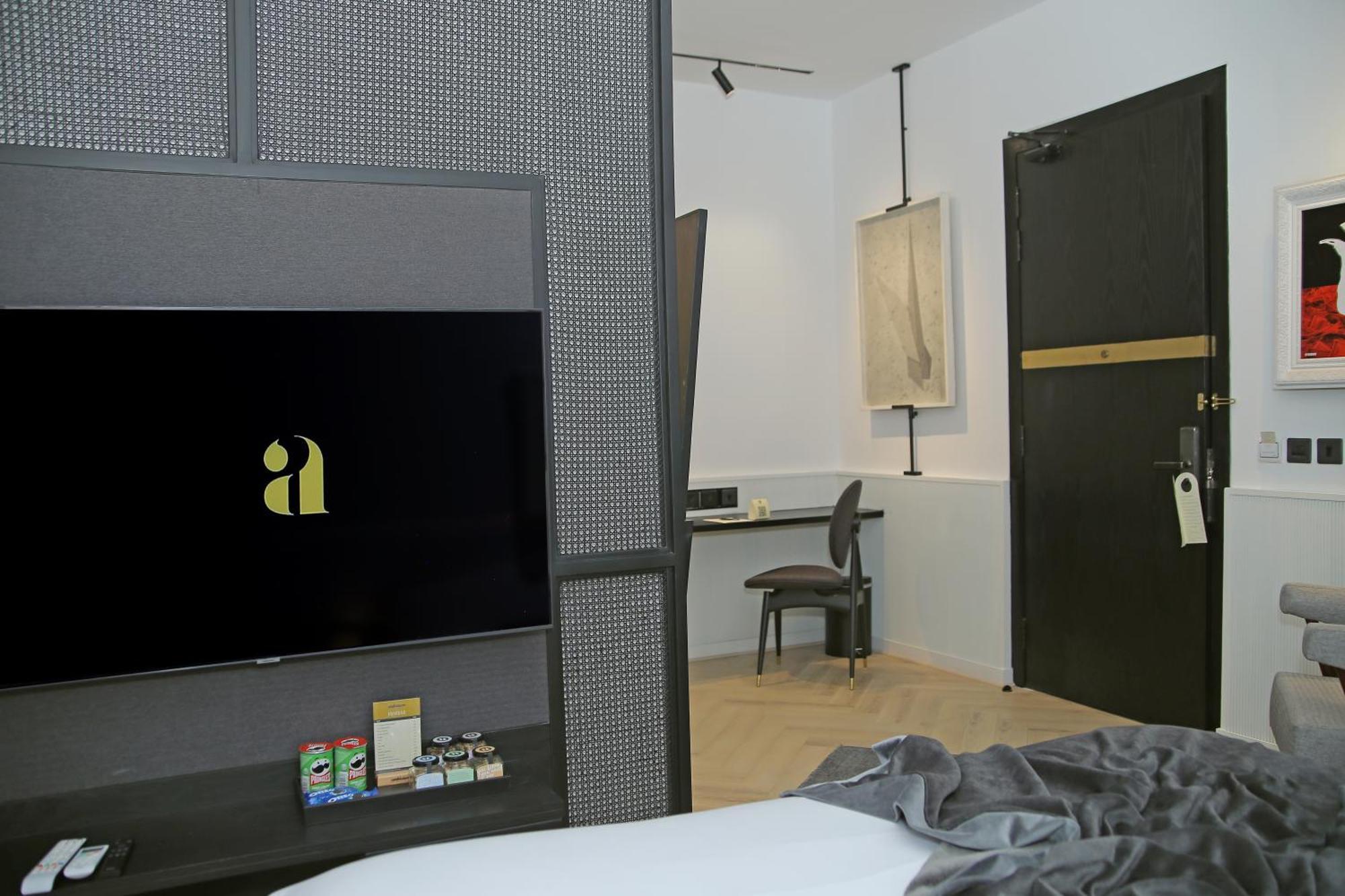 Ambiance Boutique Art Hotel Lahore Ruang foto A room at Adina Apartment Hotel, Surry Hills